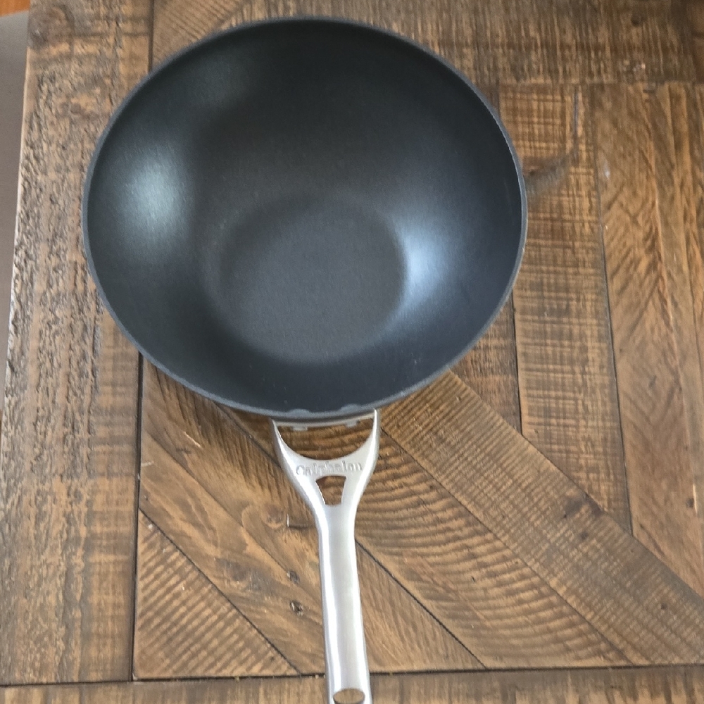 Calphalon Black Nonstick Wok 10"